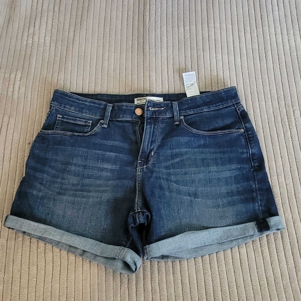 Signature by Levi Strauss Blue Jean Shorts Cuffed Hem